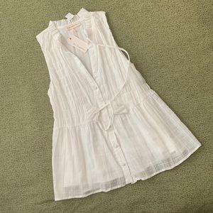 Sleeveless button down top by By Together